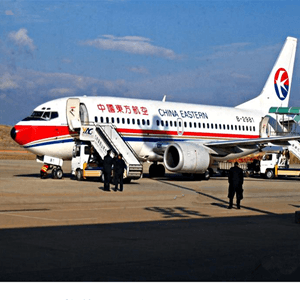 松原查干湖航空运输航空快运业稳步发展的原因是什么？
